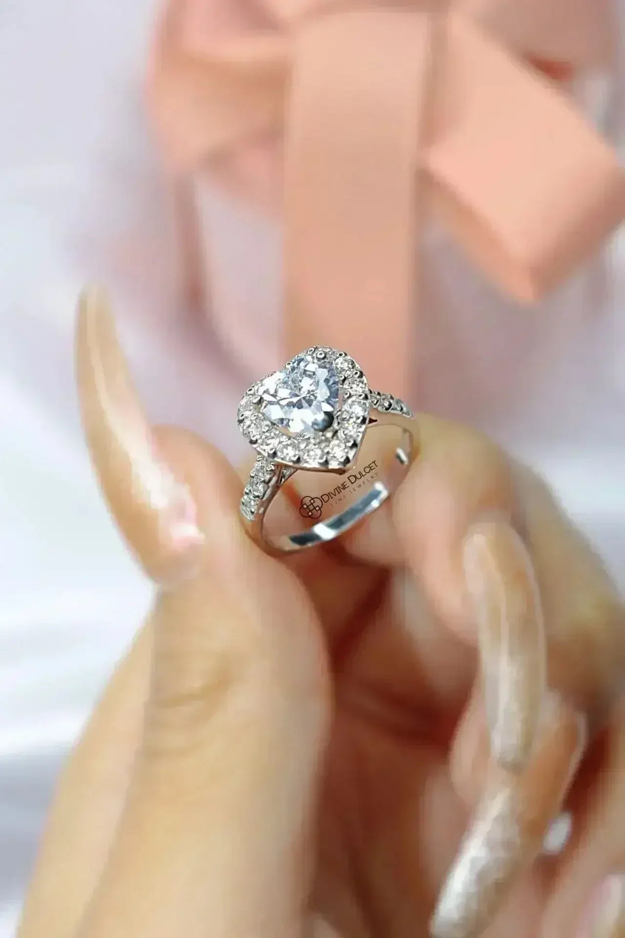 925 Silver Halo Heart Ring - Femstylo