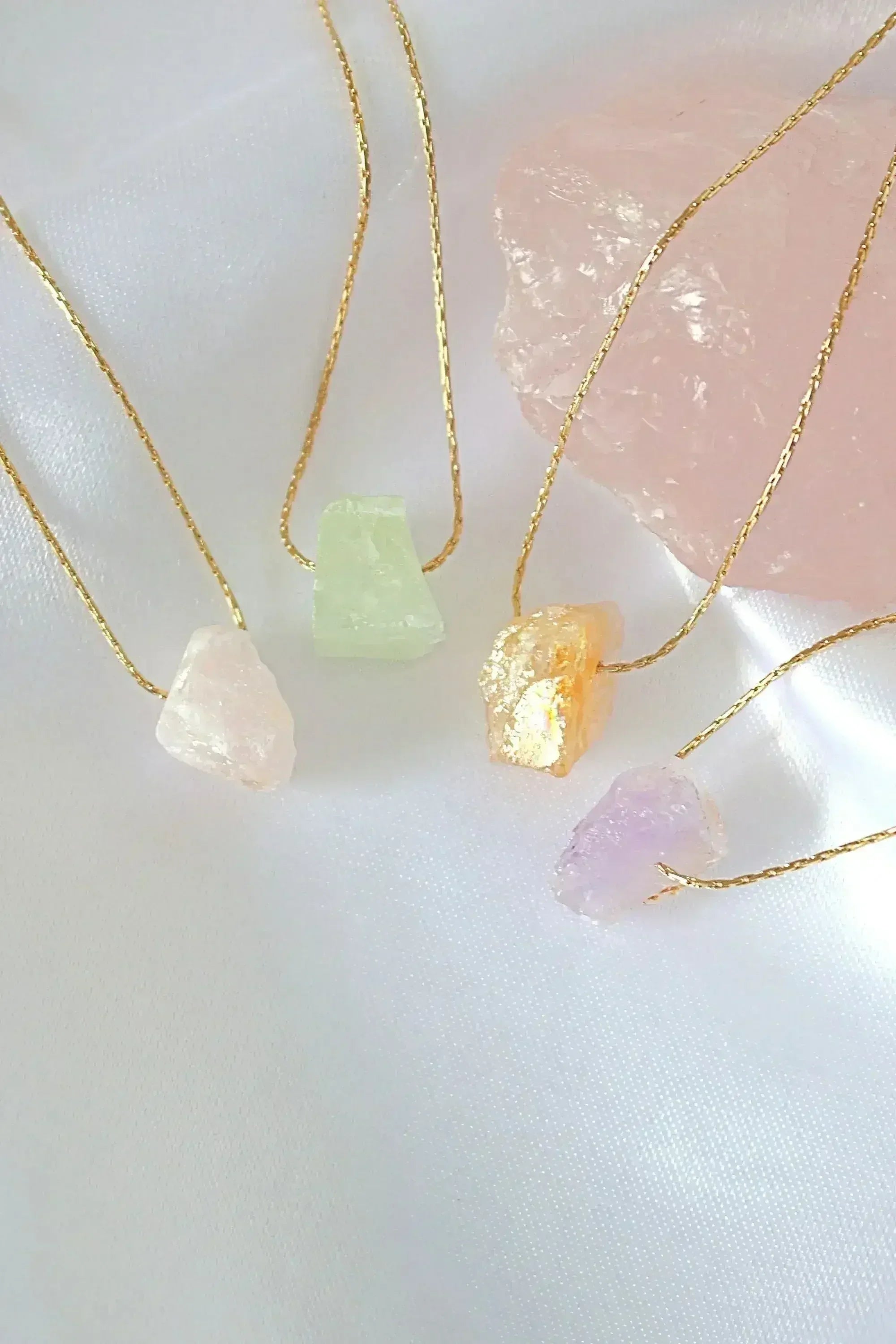 Raw Natural Crystals | 24 Karats Pendant Necklaces - Femstylo