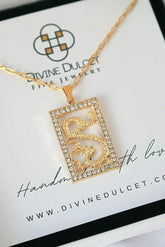 24 Karats Cubic Zirconia Chinese Dragon Necklace - Femstylo