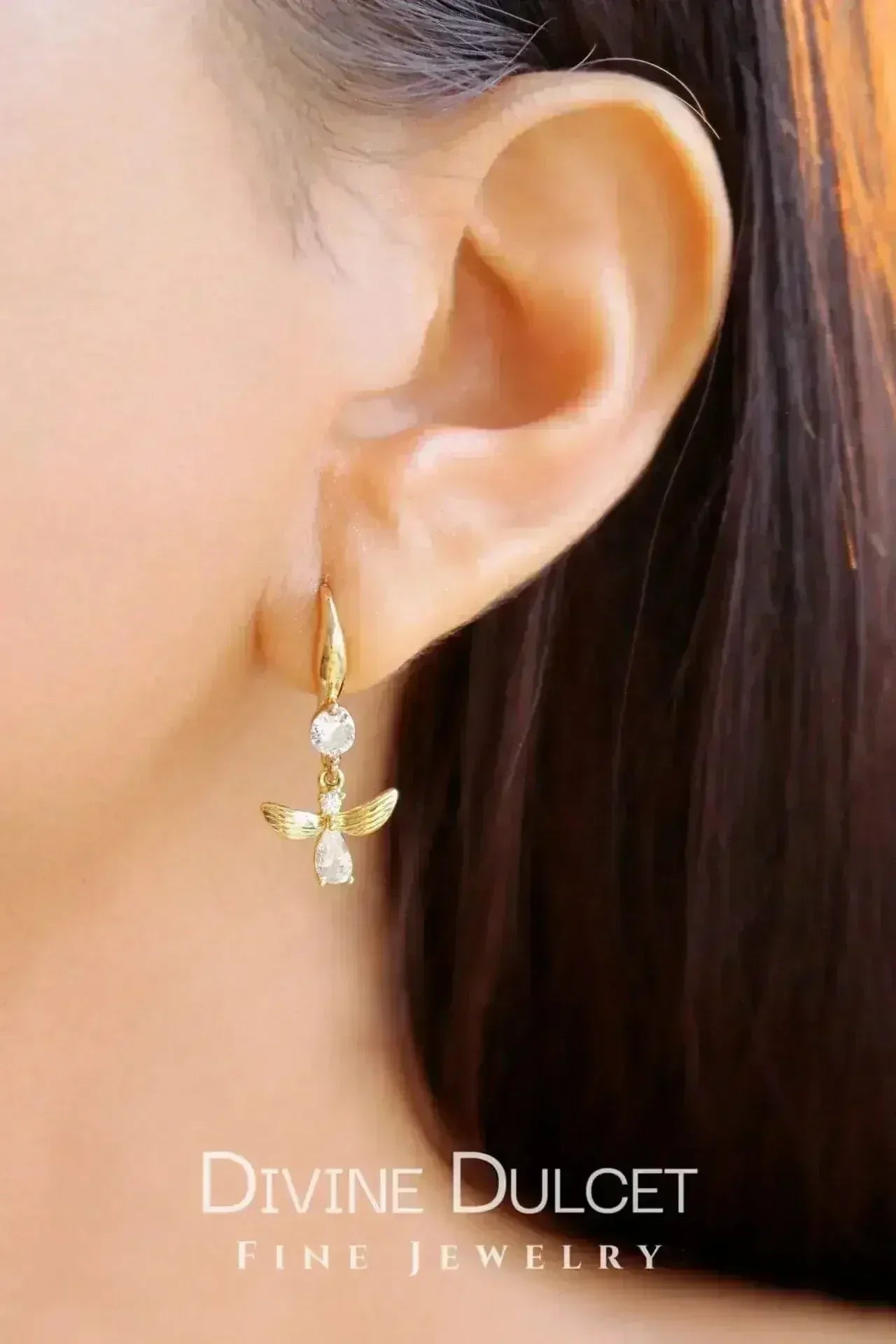 Bee Hook Earrings - 18K Gold & Cubic Zirconia | Femstylo - Femstylo