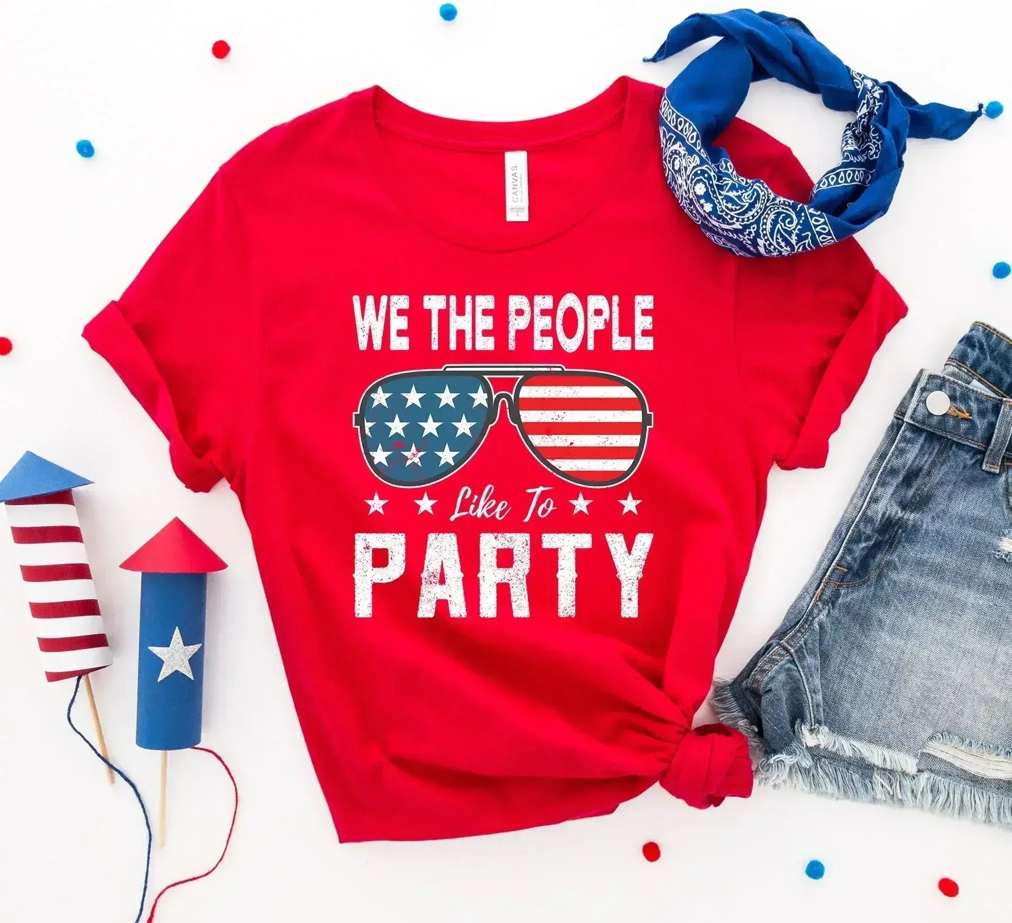 We the people like to party T-shirt - Femstylo