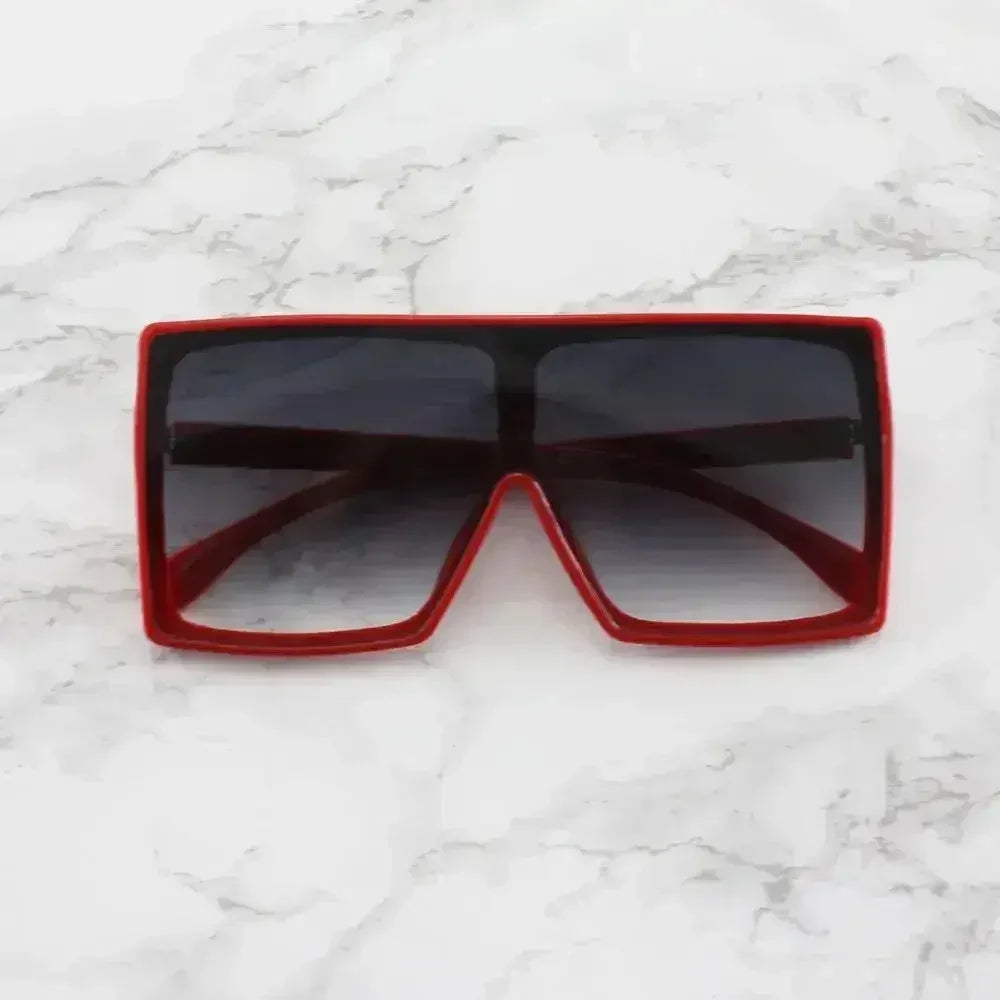 MQ Alva Sunglasses in Red / Smoke - Femstylo