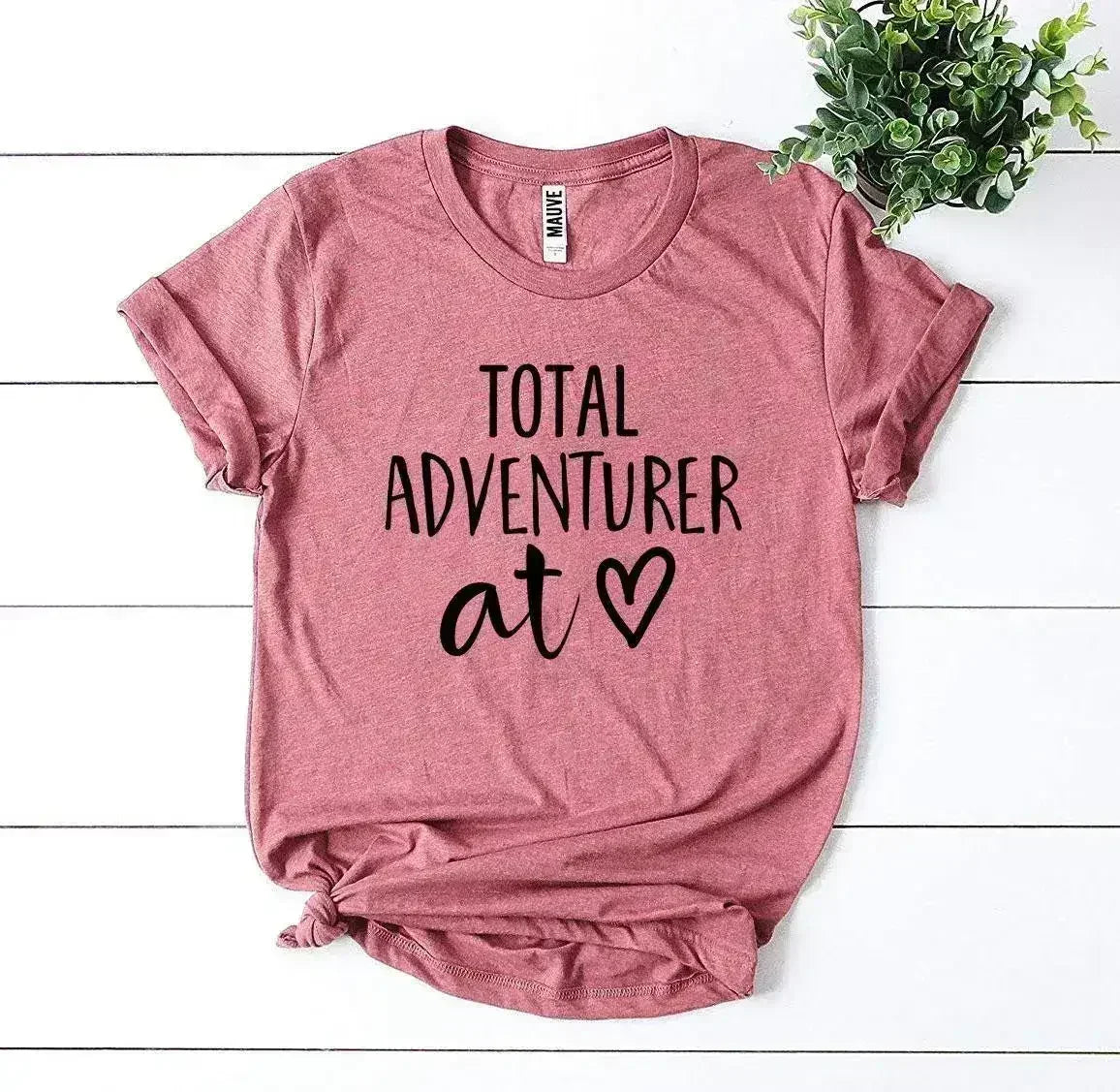 Total Adventurer At Heart T-shirt - Femstylo