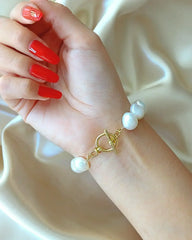 Baroque Freshwater Pearl Bracelet - 18K Gold Plated | Femstylo - Femstylo
