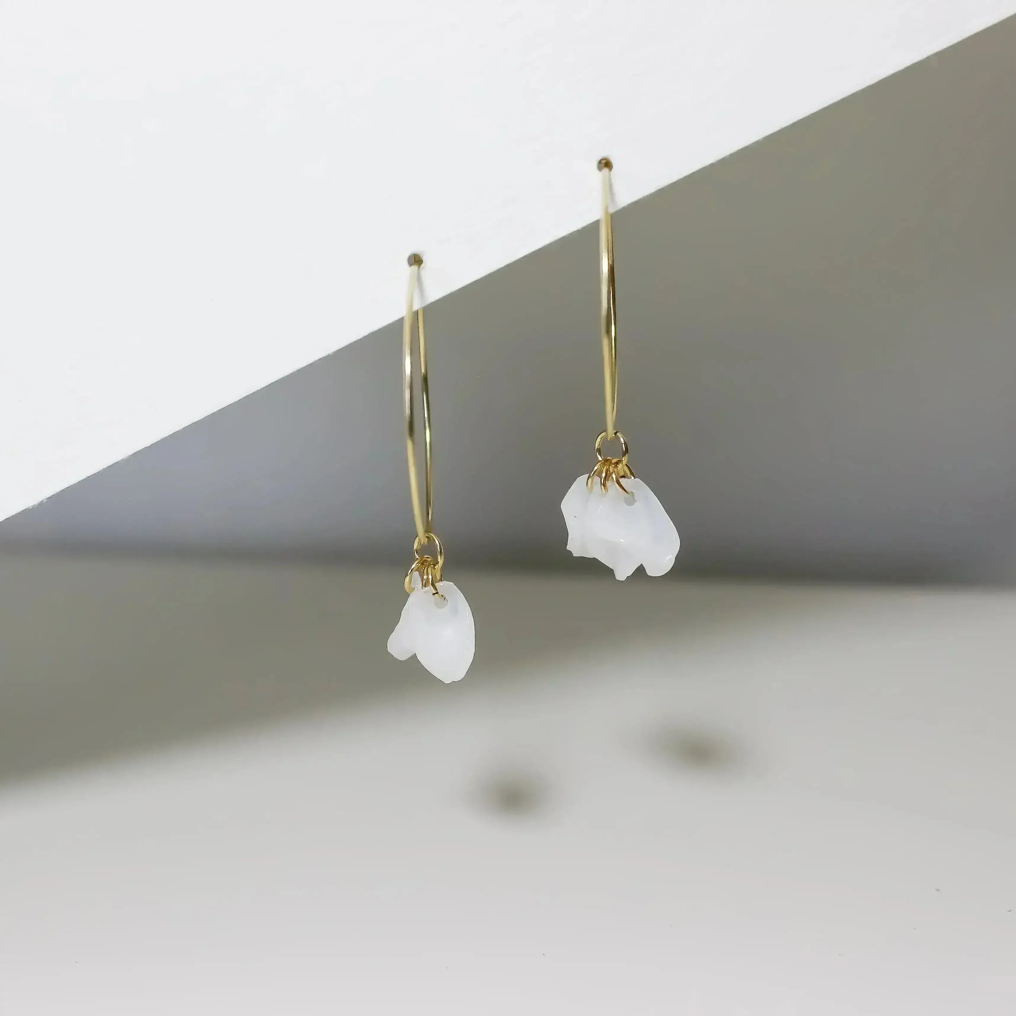 Emma White Hoops - Femstylo