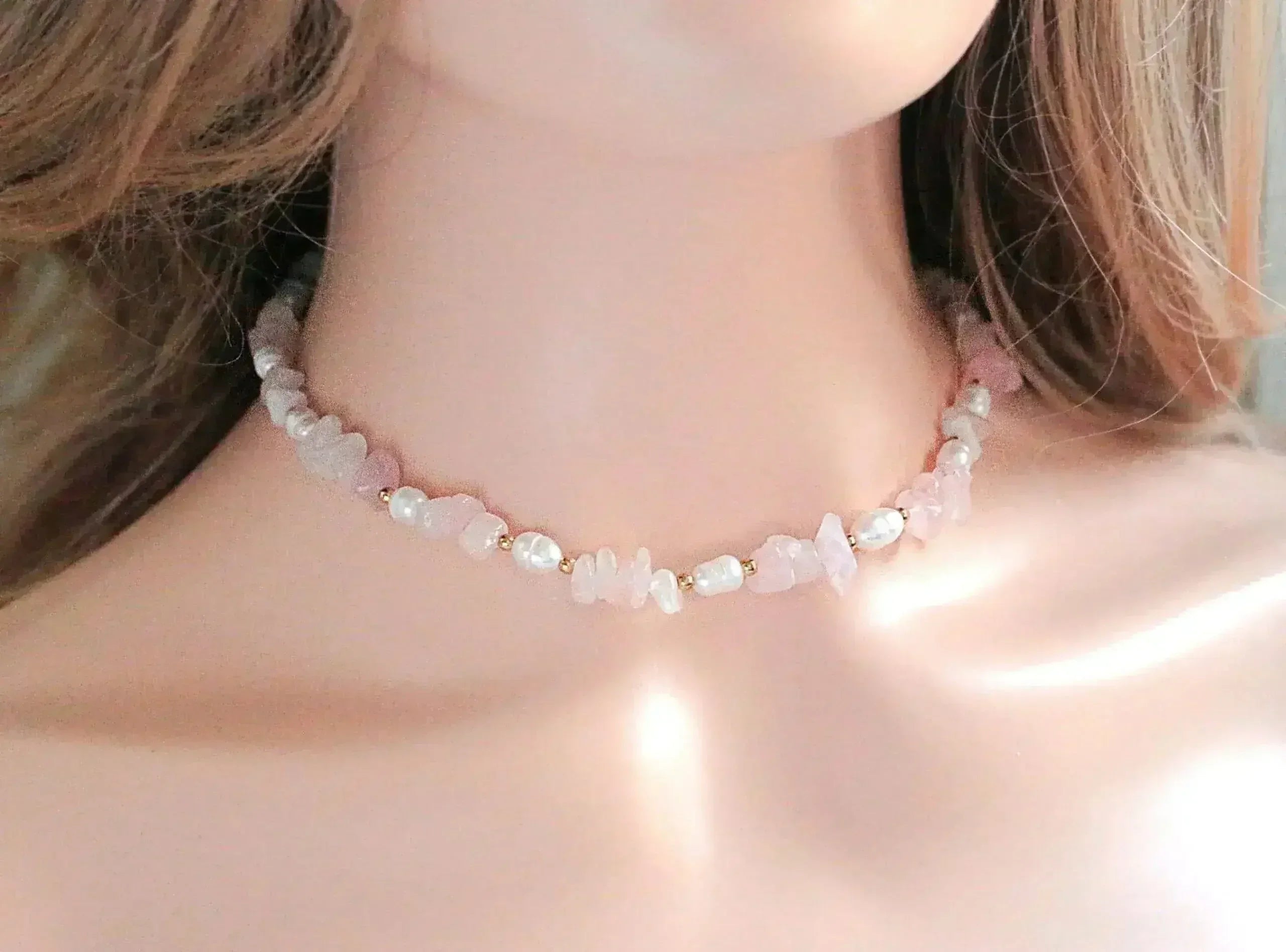 Natural Rose Quartz Crystal & Freshwater Pearls Choker - Femstylo