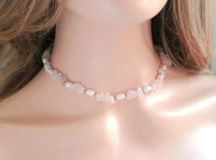 Natural Rose Quartz Crystal & Freshwater Pearls Choker - Femstylo