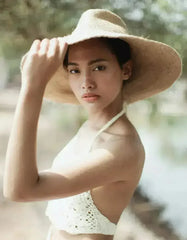 RIRI Jute Handwoven Straw Hat In Natural Beige - Femstylo