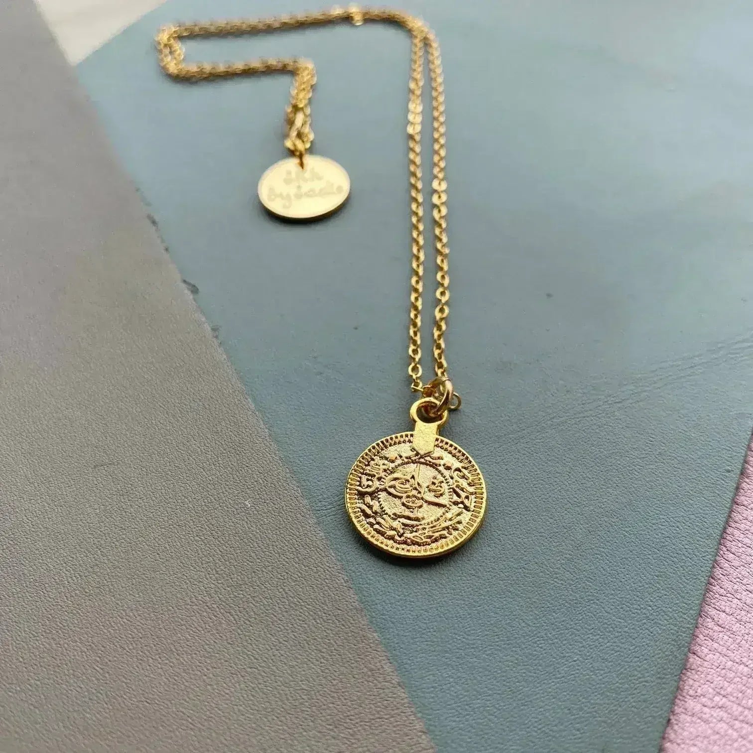 Gold Coin Necklace - Femstylo