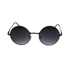 MQ Presley Sunglasses in Black / Smoke - Femstylo