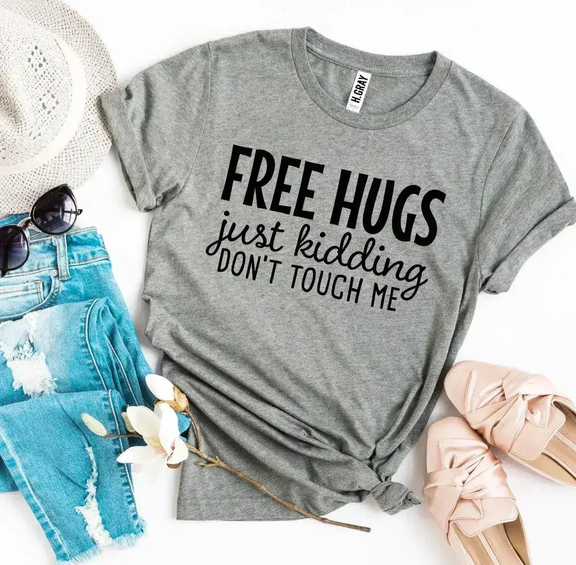 Free Hugs T-shirt - Femstylo