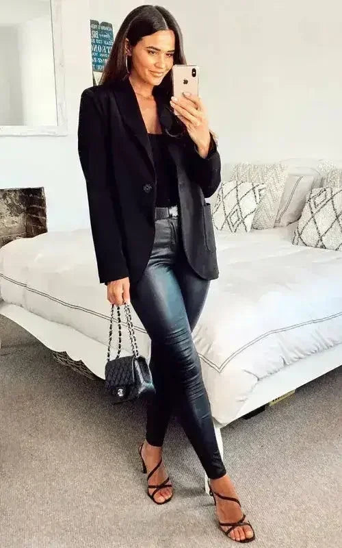 De La Creme - Womens Patch Pocket Tailored Fit Blazer - Femstylo