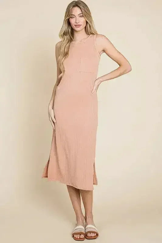 BOMBOM Ribbed Knit Sleeveless Midi Dress - Femstylo