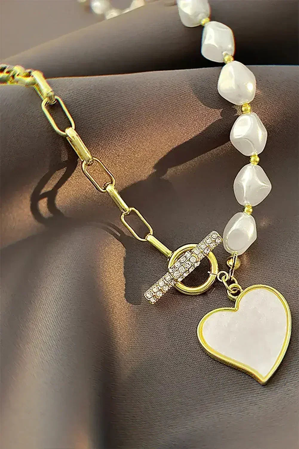 Gold Heart Shape Pendant Rhinestone Pearl Chain Necklace - Femstylo