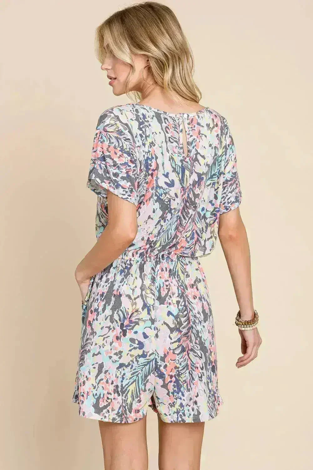 BOMBOM Printed Short Sleeve Drawstring Romper - Femstylo