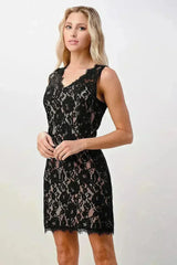 Sleeveless Lace Overlay Dress with Scalloped Edges - Femstylo