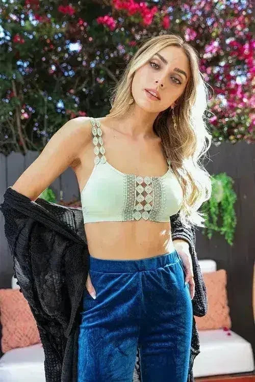 Eye Lace Applique Bralette - Femstylo