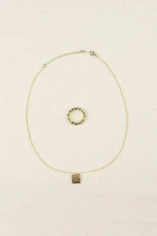 Gold Twisted Ring & Square Pendant Necklace Set - Nickel-Free - Femstylo