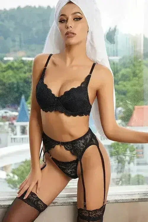 Floral Lace Bralette Lingerie Set with Garters - Femstylo