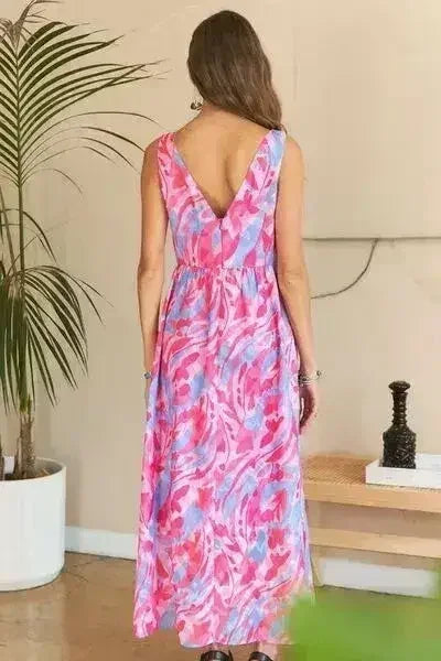 ADORA Abstract Floral V-Neck Maxi Dress - Femstylo