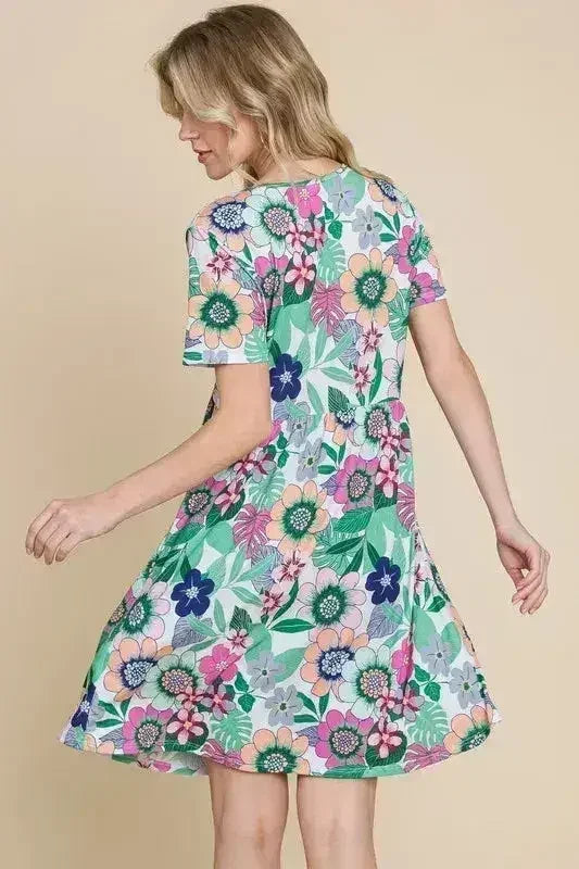 BOMBOM Ruched Floral V-Neck Short Sleeve Dress - Femstylo