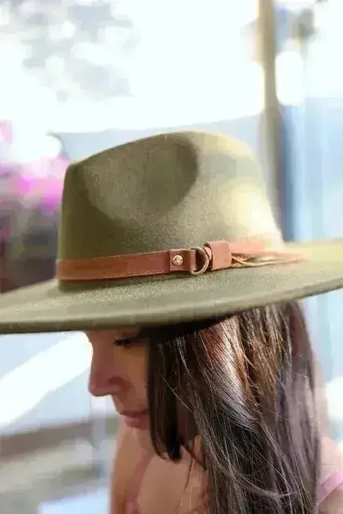 Flat Brim Buckle Hat - Femstylo