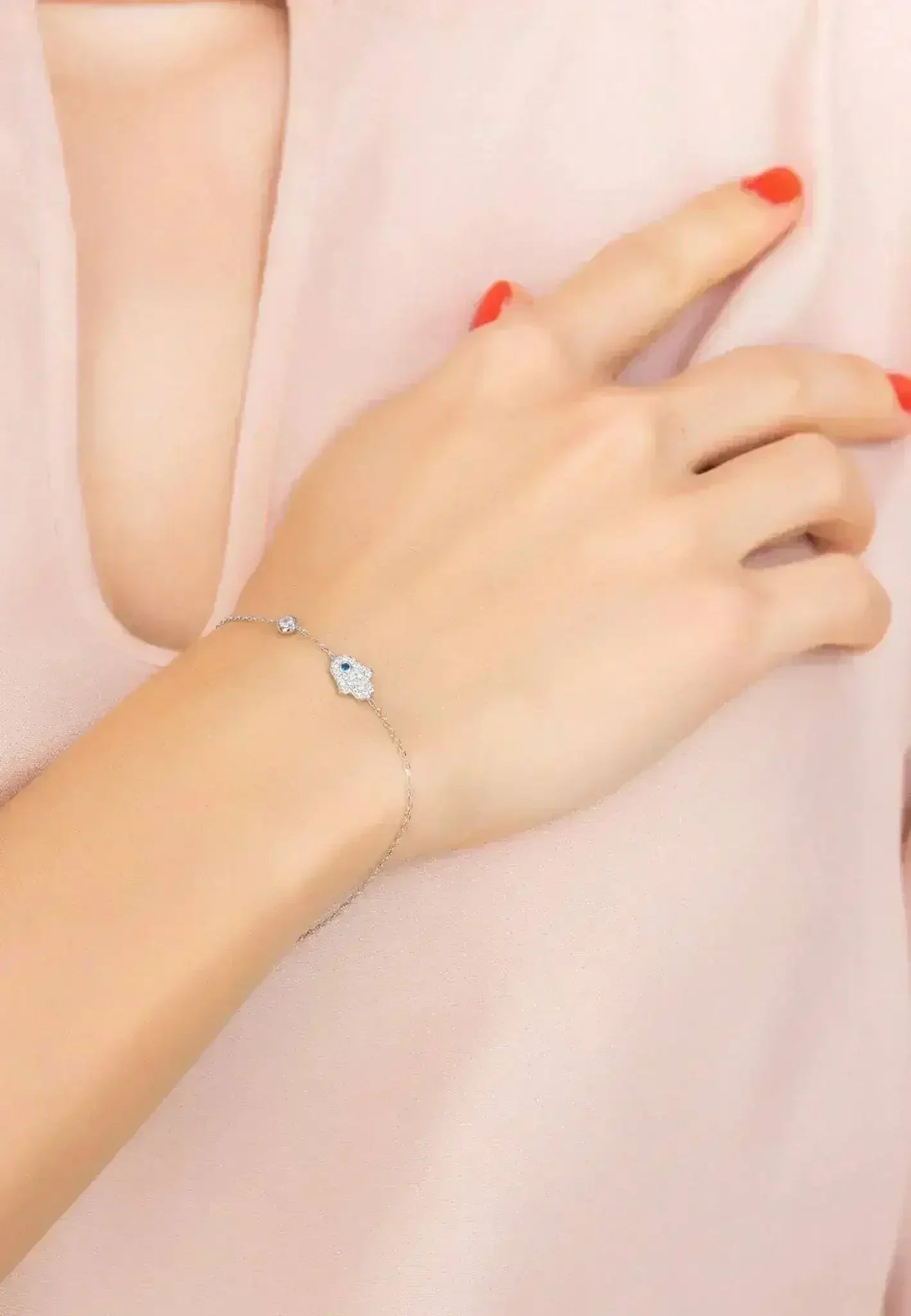 Hamsa Hand Bracelet - Femstylo