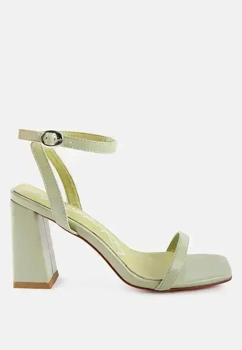 Mooncut Ankle Strap Block Heel Sandals - Femstylo