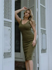 Uptown Knit Midi Dress - Femstylo