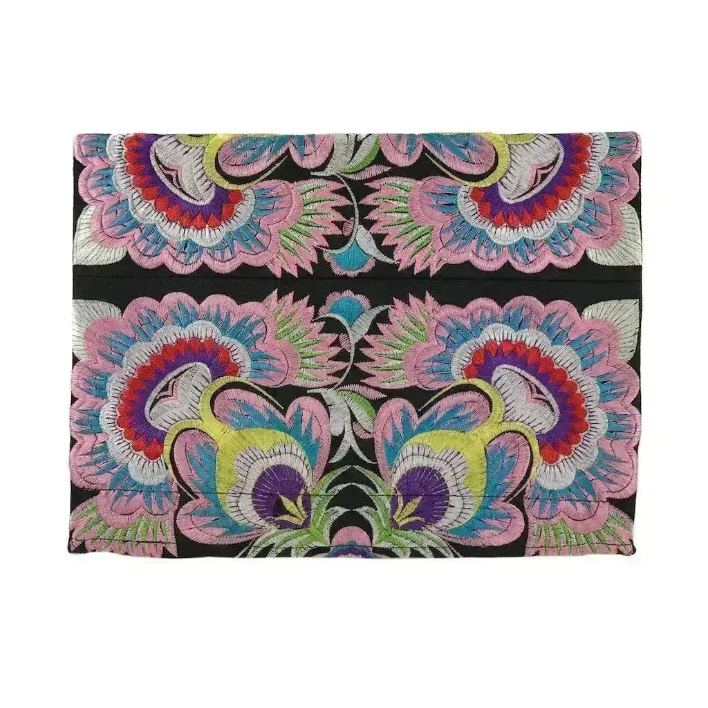 Embroidered Flower Clutch - Femstylo