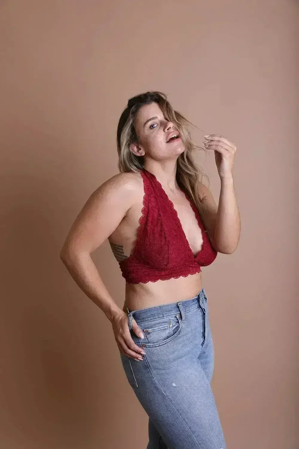 Plus Halter Top Bralette - Femstylo
