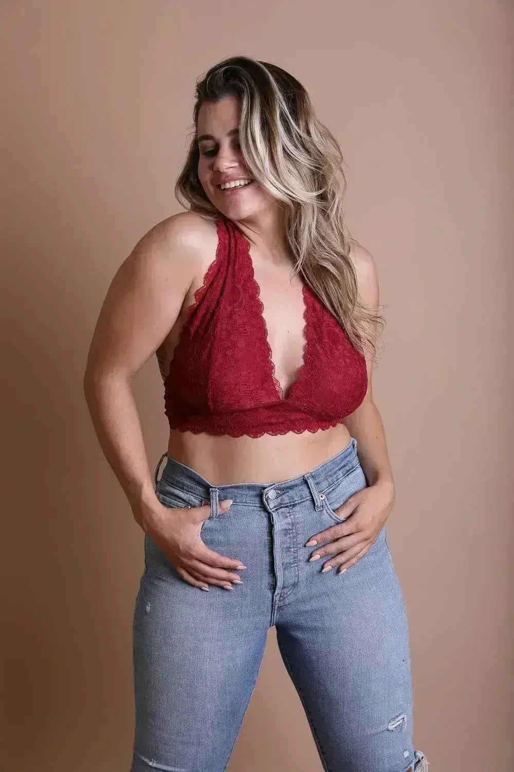 Plus Halter Top Bralette - Femstylo