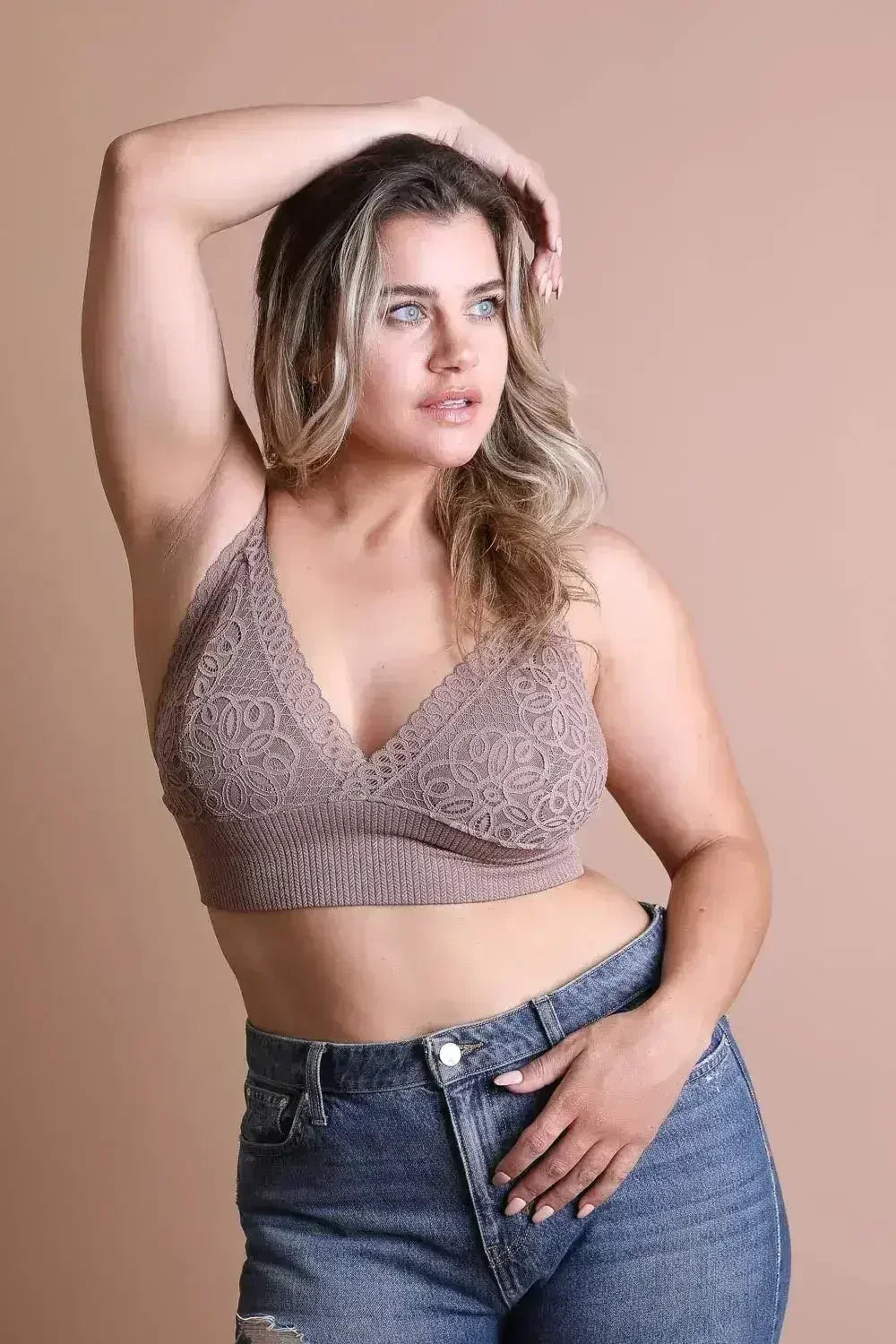 Plus Size Lace Brami – Stretchy Waistband, Elegant & Sexy - Femstylo