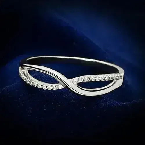 TS087 - Rhodium 925 Sterling Silver Ring with AAA Grade CZ in Clear - Femstylo