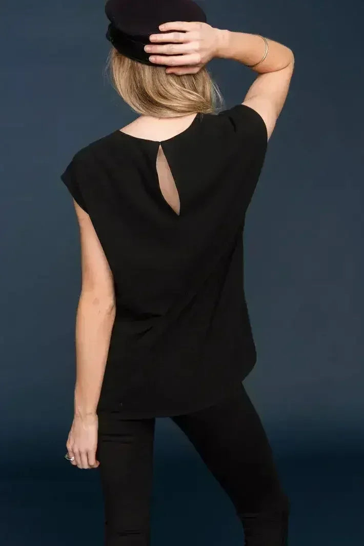 Ro & De Women's Snake Skin Print Cap Sleeve Top - Femstylo