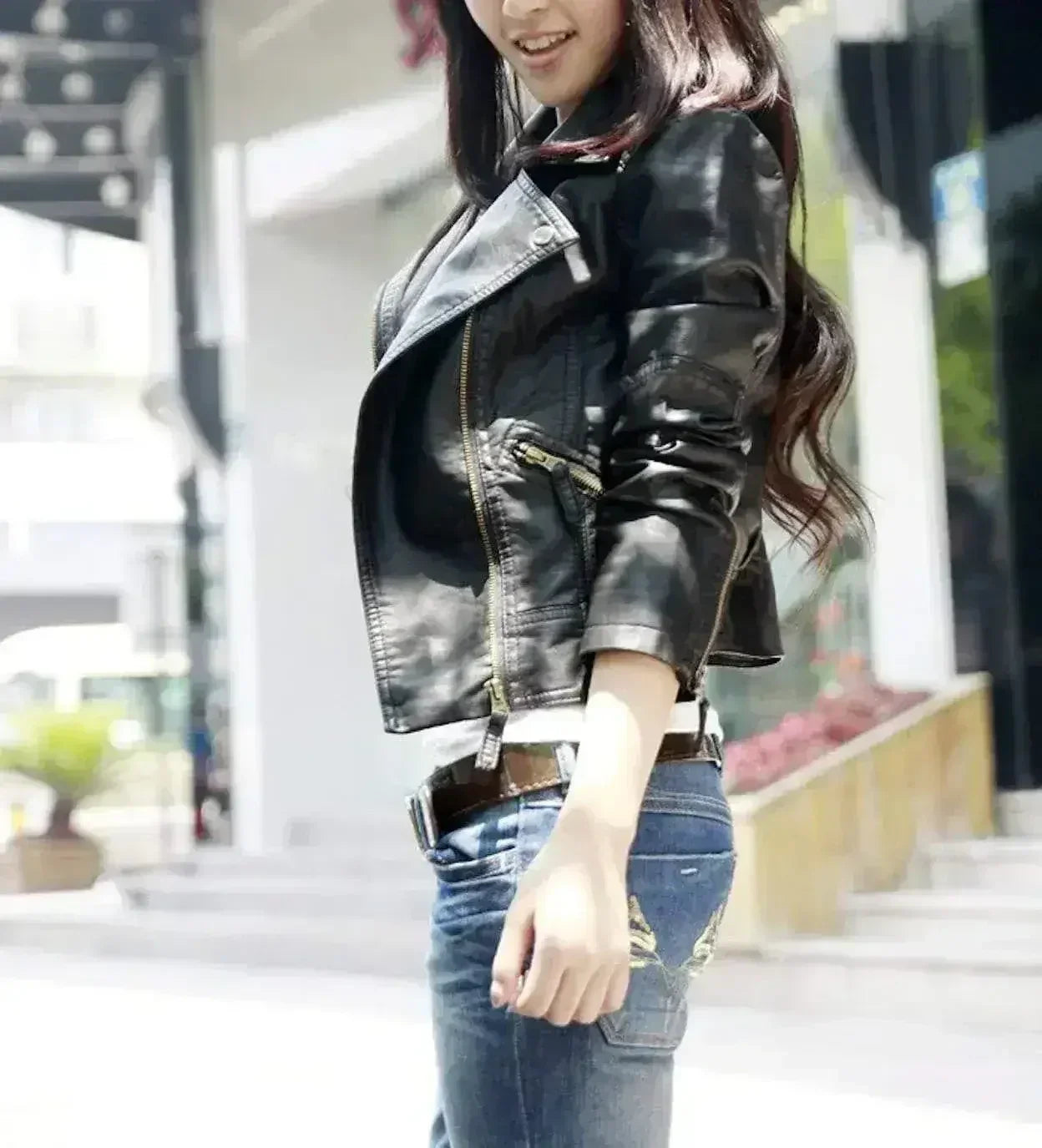 Cropped Vegan Leather Jacket – Black Slim Fit | XS-M - Femstylo