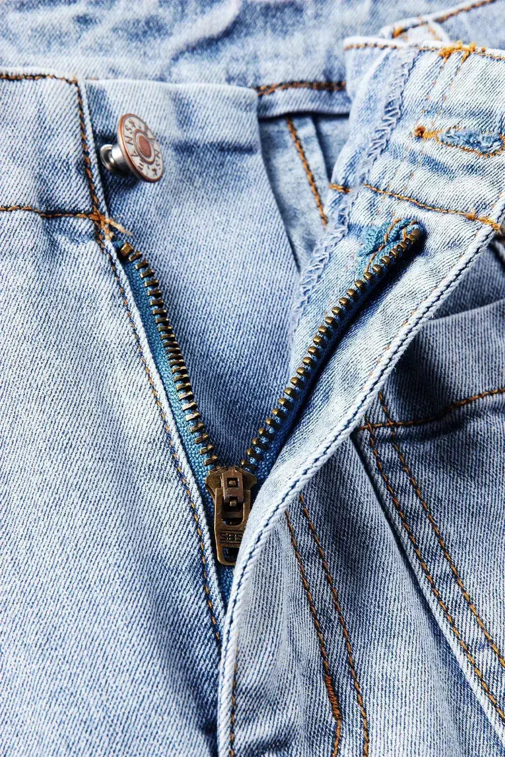 Beau Blue Acid Washed Contrast Hem Pocketed Cropped Jeans - Femstylo