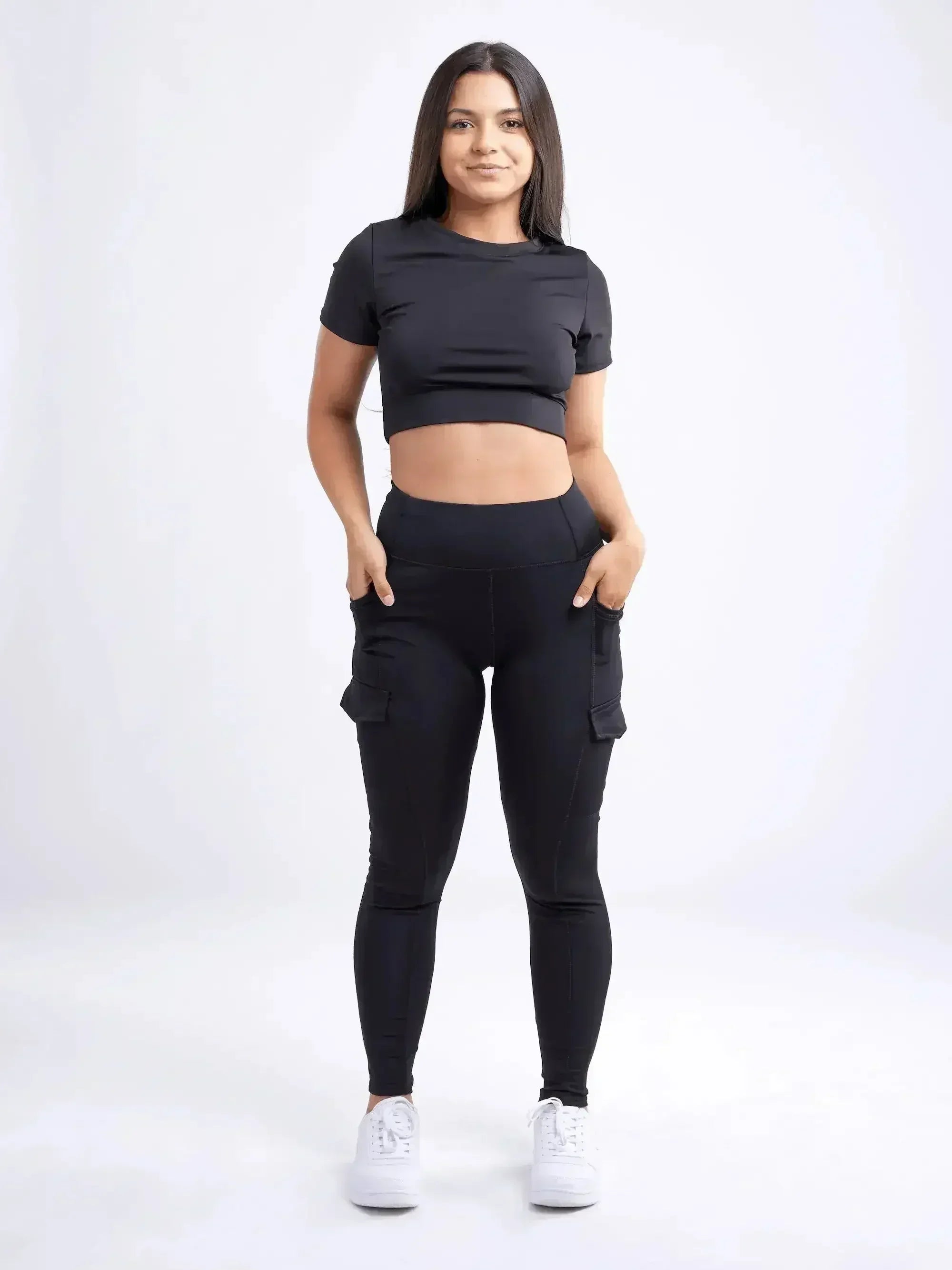 Short-Sleeve Crop Top - Femstylo