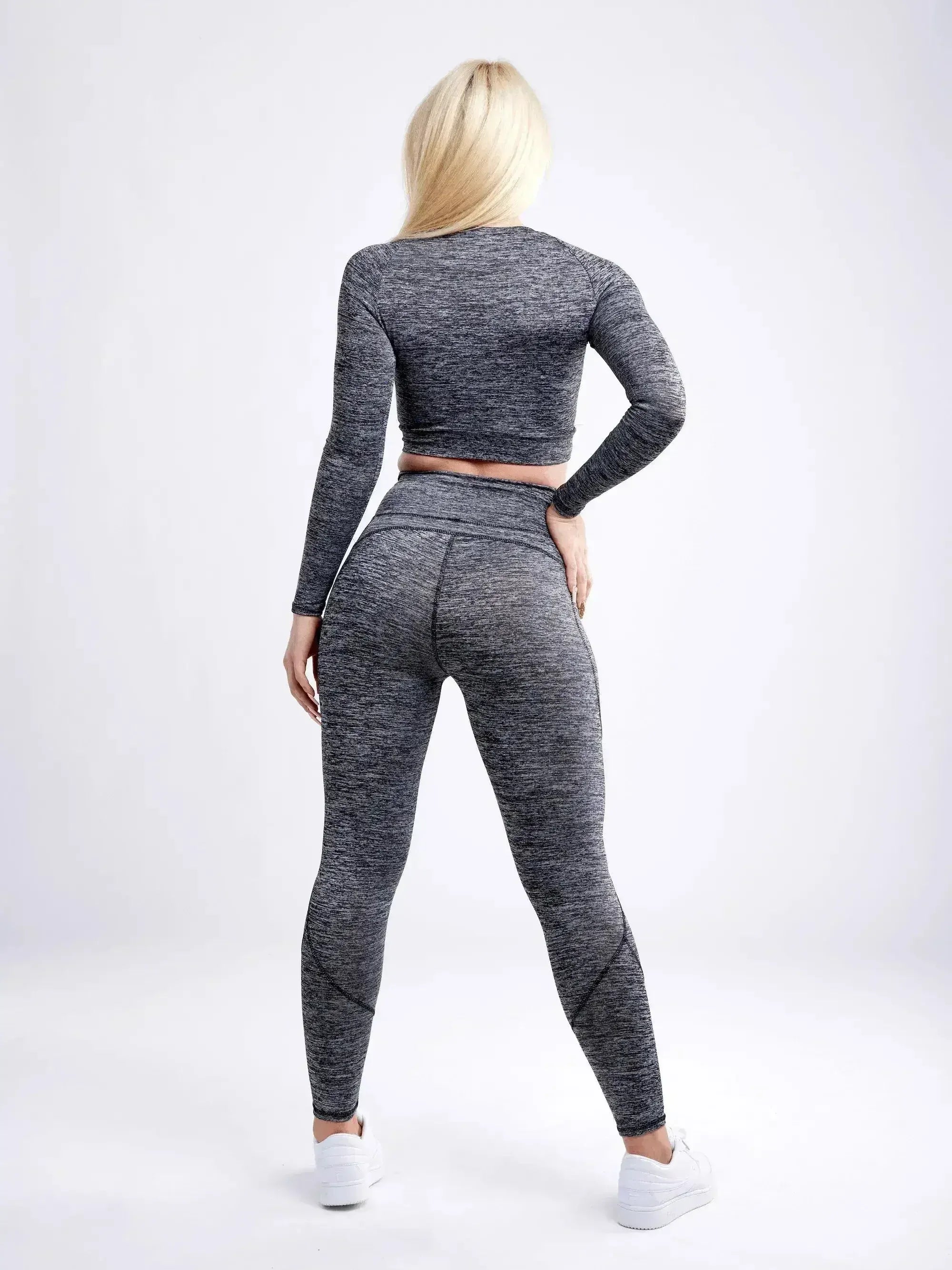 Long-Sleeve Crop Top - Femstylo