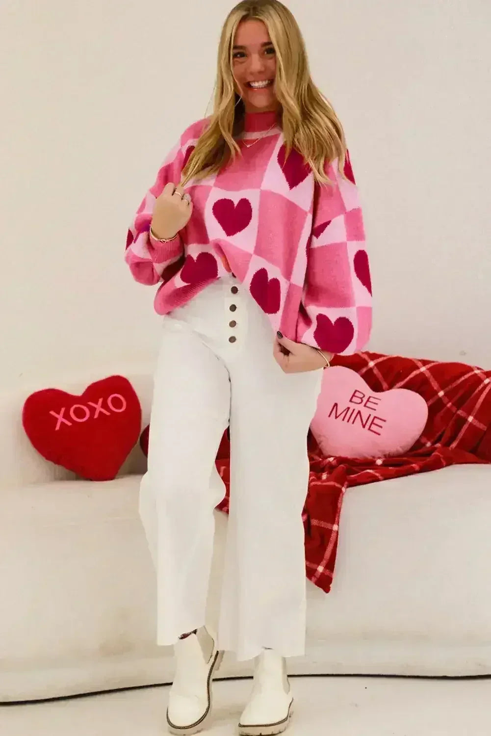 Pink Love Heart Checkered Valentine Knit Sweater - Femstylo