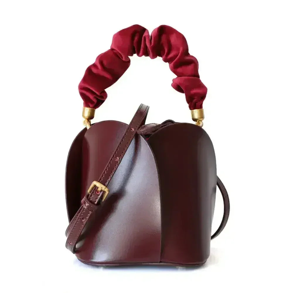Flower Bucket Style Handbag For Daily Occasion - Femstylo