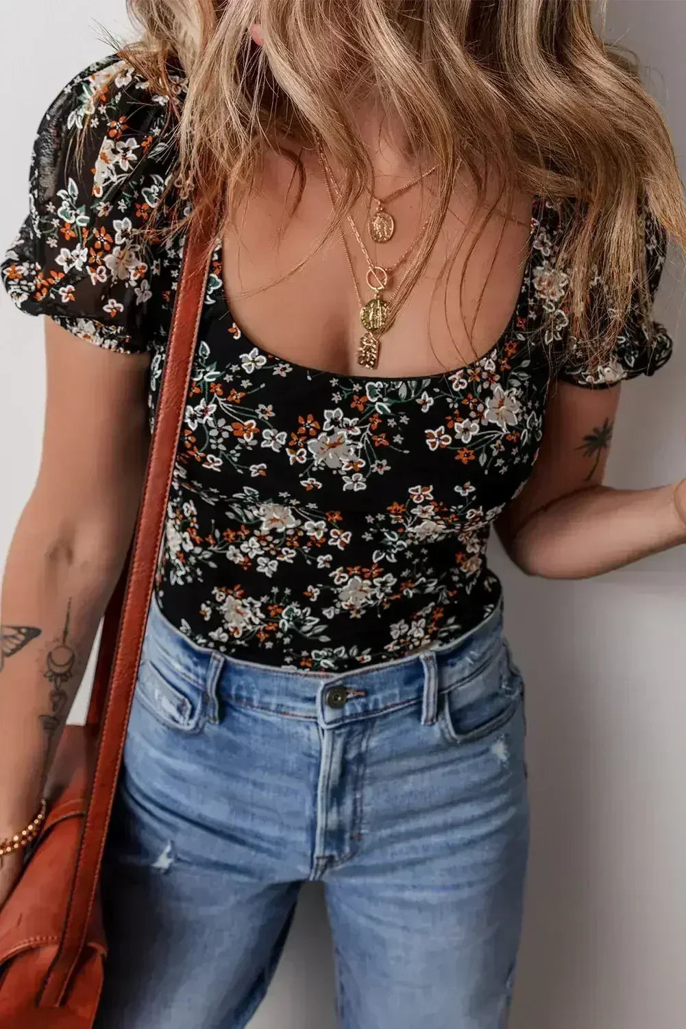 Black Floral Print U Neck Short Puff Sleeve Bodysuit - Femstylo