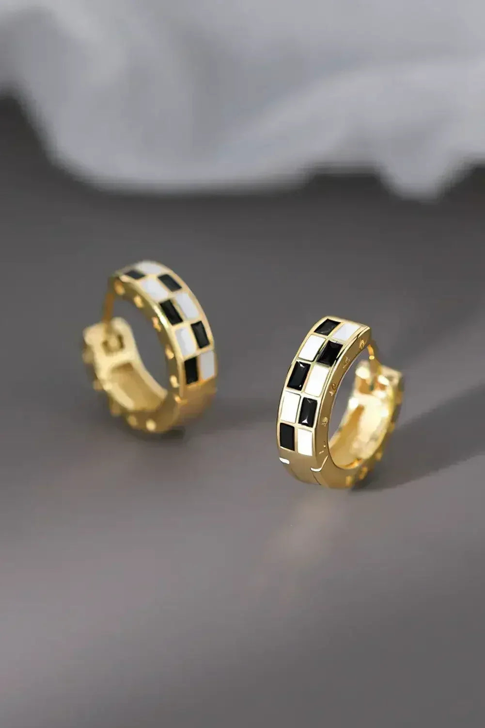 Gold Checkerboard Small Hoop Earrings - Femstylo