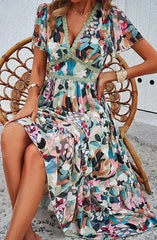 Floral print v-neck dress - Femstylo