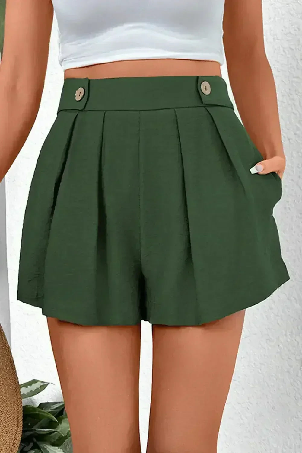 Vineyard Green Pleated High Waist Shorts - Femstylo