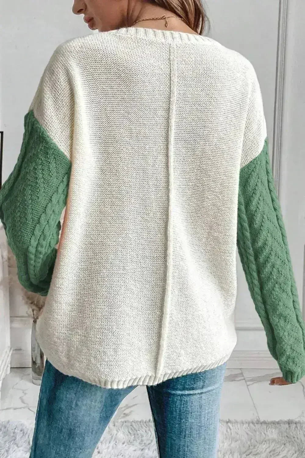 Color Block Round Neck Long Sleeve Sweater - Femstylo