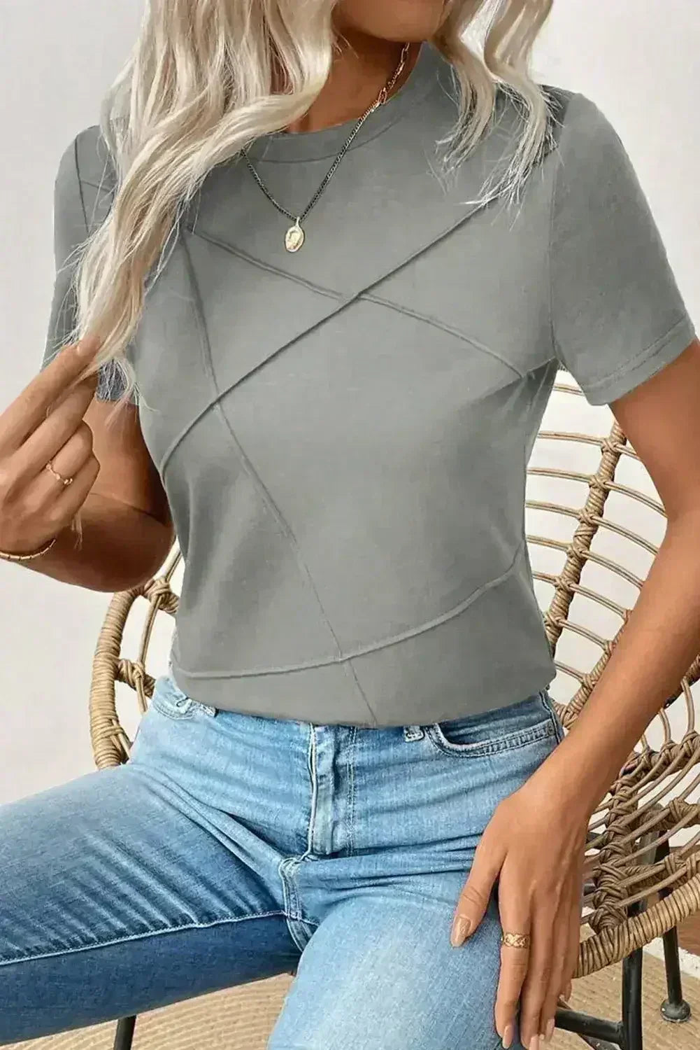 Dirty Blue Solid Color Round Neck T Shirt - Femstylo