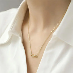 Fashion Versatile Elegant Octagonal Lock Necklace - Femstylo