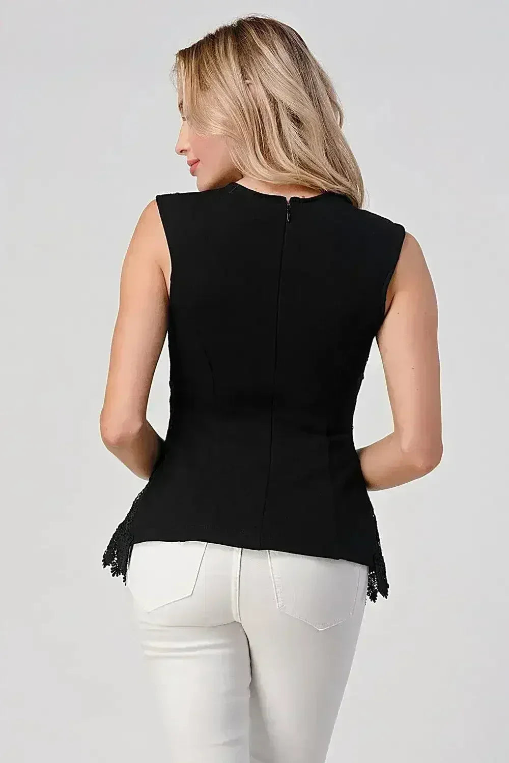Sleeveless V-Neck Lace Peplum Top - Femstylo