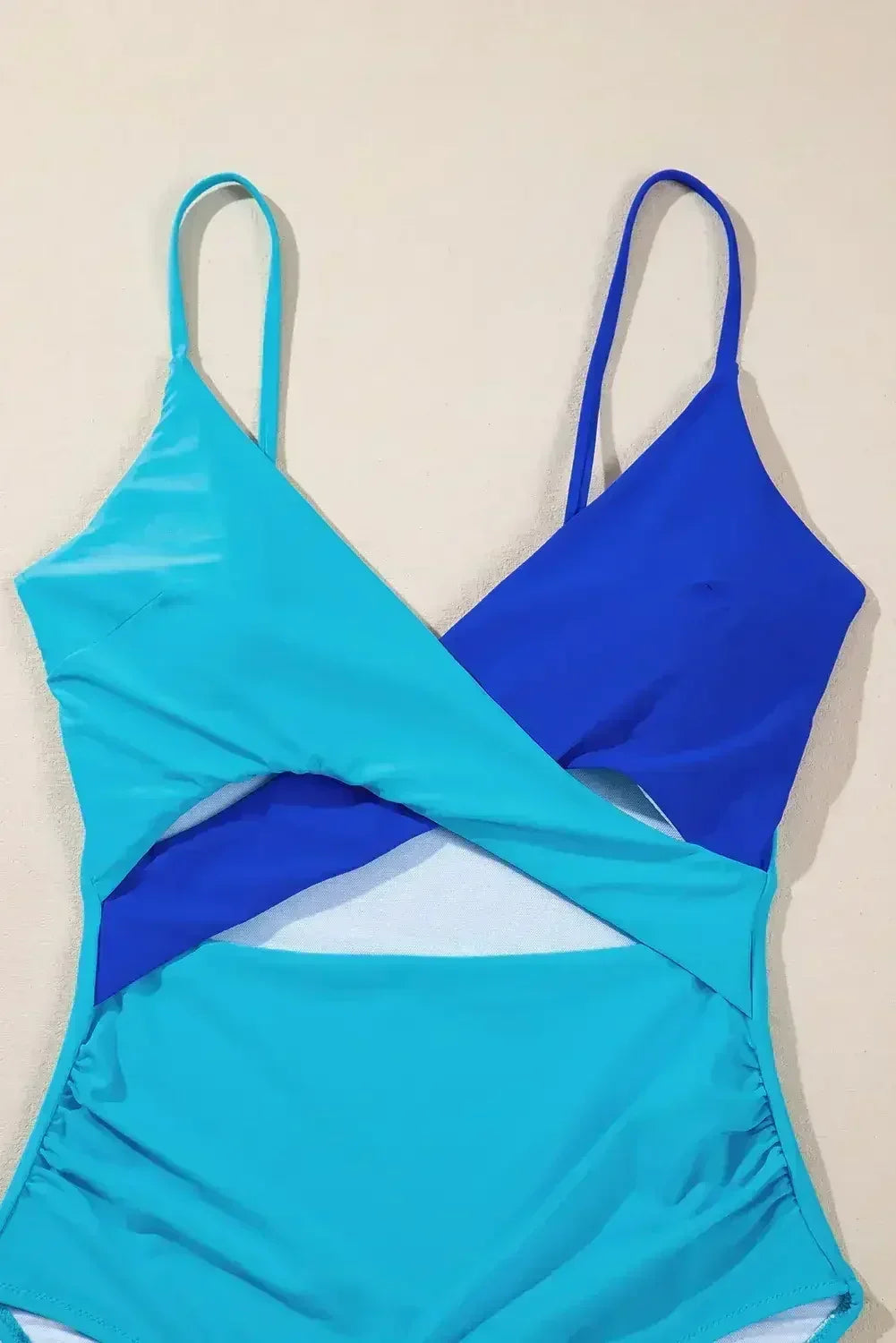 Light Blue Two Tone Colorblock Cutout One Piece Swimsuit - Femstylo
